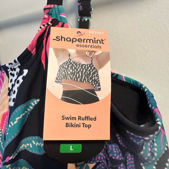 Tropical Floral Swim Ruffled Bikini Top - Picture 6 of 6